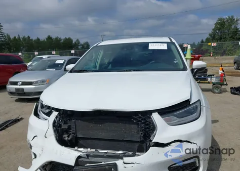 2023 Chrysler Pacifica Hybrid Touring L из США, поврежденный, VIN 2C4RC1L77PR541513